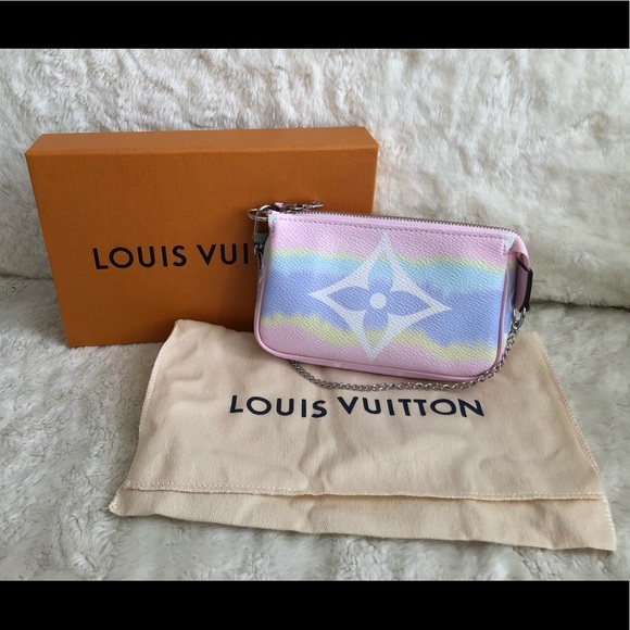 Louis Vuitton Handbags - ❌SOLD❌ Louis Vuitton ESCALE MINI POCHETTE